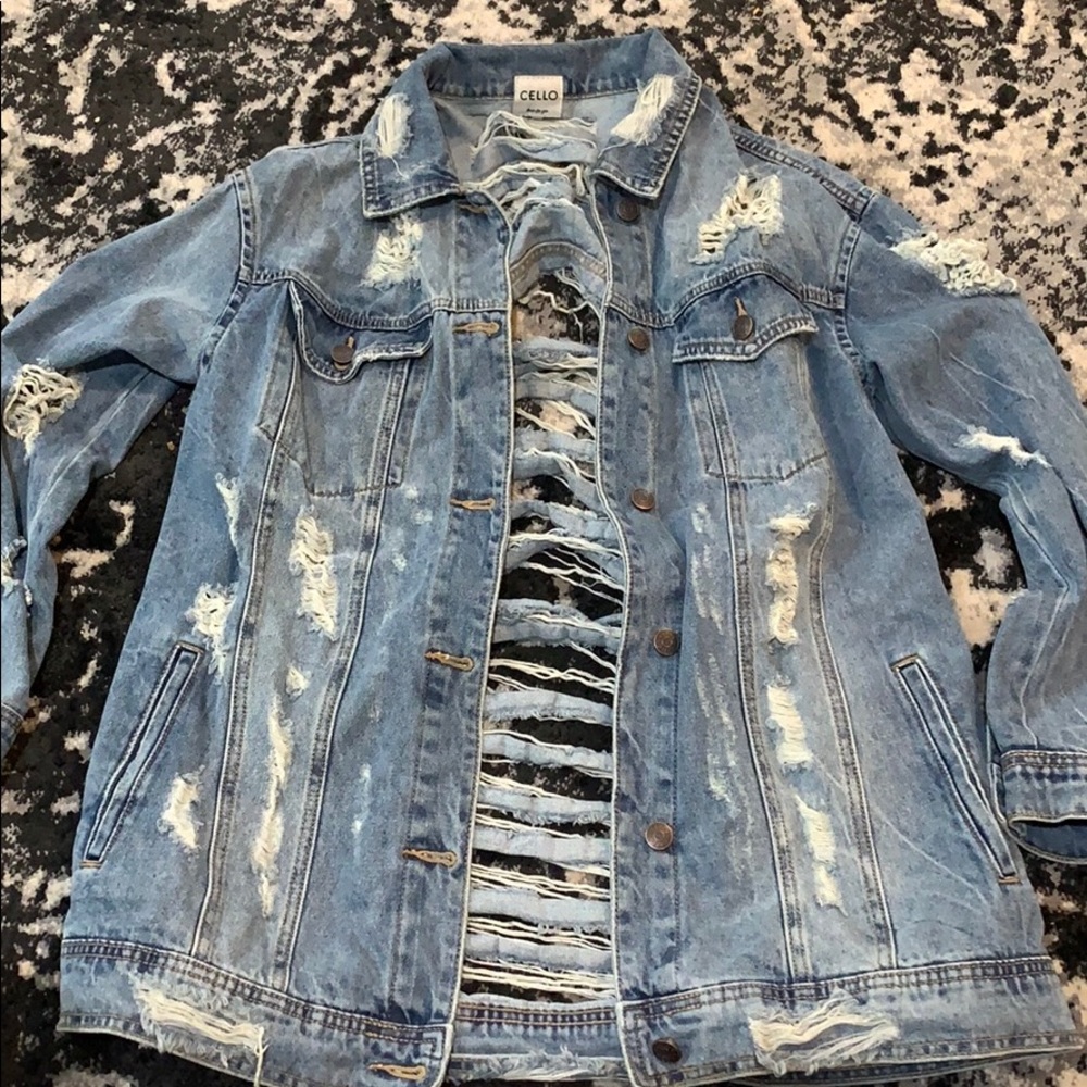 Cello jean jacket size small